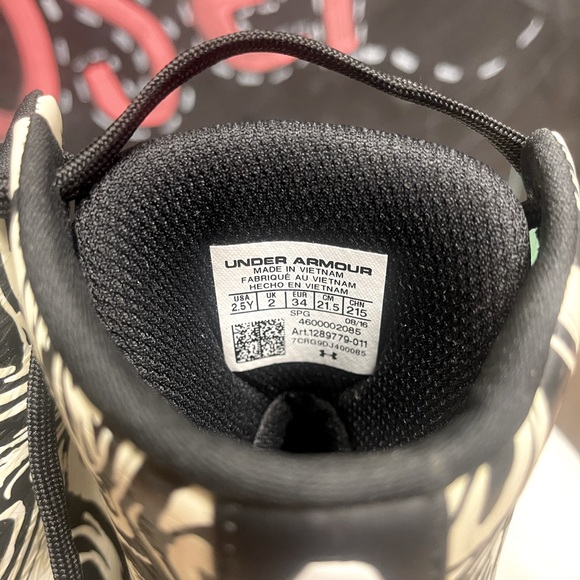 Under Armour Highlight Youth Cleats - Picture 3 of 6